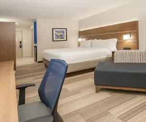 Photo 5 - Holiday Inn Express & Suites Plano West - Frisco