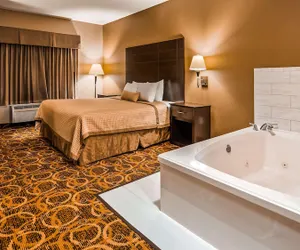Photo 5 - Best Western Northwest Inn