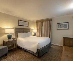 Photo 5 - Best Western Inn At Face Rock