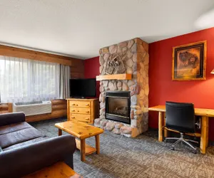 Photo 5 - Best Western Northwoods Lodge