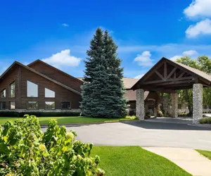 Photo 2 - Best Western Northwoods Lodge