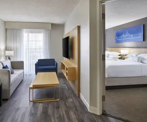 Photo 5 - Delta Hotels by Marriott Norfolk Airport