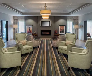 Photo 2 - Hampton Inn Boston - Logan Airport