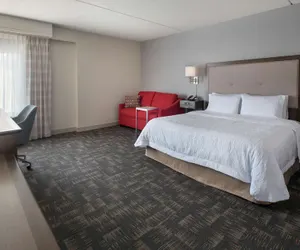 Photo 5 - Hampton Inn Boston - Logan Airport