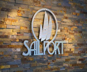 Photo 3 - Sailport Waterfront Suites