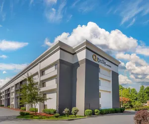Photo 2 - Quality Inn & Suites Raleigh Durham Airport