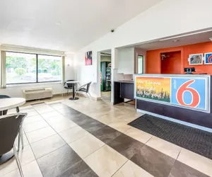 Photo 5 - Motel 6 Mansfield, OH