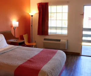 Photo 5 - Motel 6 - Dayton, OH