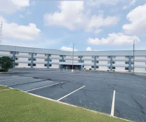 Photo 2 - Baymont by Wyndham Columbia, MO