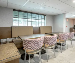 Photo 3 - Spark by Hilton Chattanooga Downtown