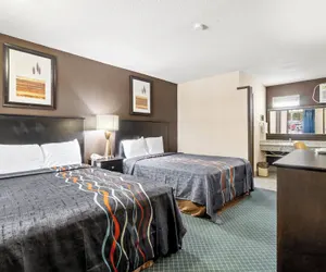 Photo 4 - Economy Inn Barstow