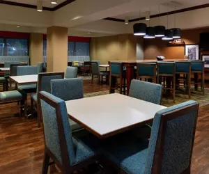 Photo 3 - Hampton Inn Greensboro-Airport