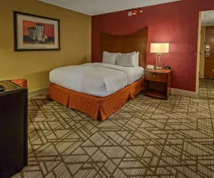 Photo 5 - DoubleTree by Hilton Hotel Oak Ridge - Knoxville