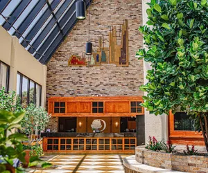 Photo 3 - DoubleTree by Hilton Hotel Oak Ridge - Knoxville