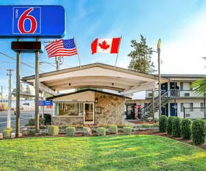 Photo 2 - Motel 6 Salem, OR - Expo Center