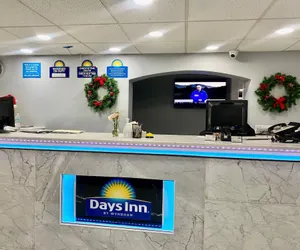 Photo 4 - Days Inn by Wyndham Scranton PA