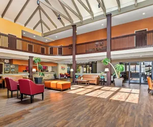Photo 3 - HomeTowne Studios by Red Roof Ridgecrest