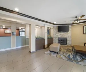 Photo 3 - Best Western Plus Twin View Inn & Suites