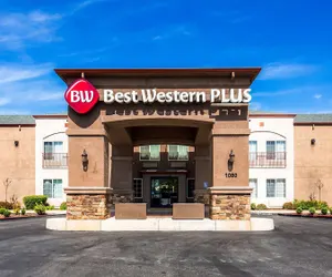 Photo 2 - Best Western Plus Twin View Inn & Suites