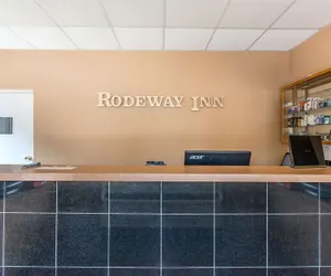 Photo 5 - Rodeway Inn North