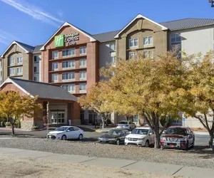 Photo 2 - Holiday Inn Express Hotel & Suites Albuquerque Midtown, an IHG Hotel