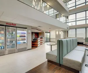 Photo 2 - Drury Inn & Suites Cape Girardeau