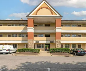 Photo 2 - Extended Stay America Suites Louisville Dutchman