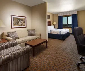 Photo 5 - Roosevelt Grand Dakota, SureStay Collection by Best Western