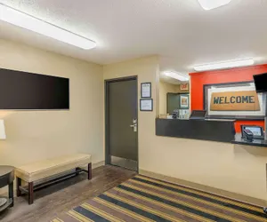 Photo 3 - Extended Stay America Select Suites - St. Louis - Westport - E Lackland Rd