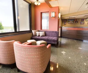 Photo 4 - Drury Inn & Suites Jackson MO