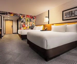 Photo 5 - New York-New York Hotel & Casino