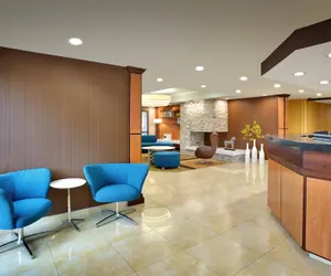 Photo 3 - Fairfield Inn & Suites by Marriott Salt Lake City Airport