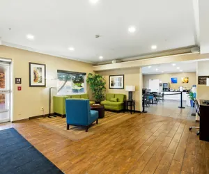 Photo 5 - Comfort Inn South Tulsa - Woodland Hills