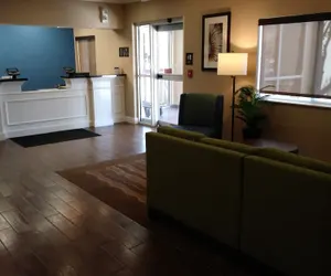 Photo 5 - Comfort Inn South Tulsa - Woodland Hills