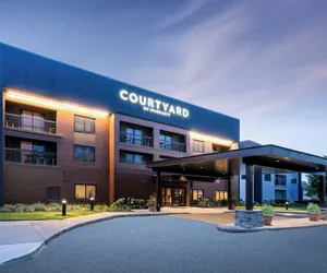 Photo 2 - Courtyard by Marriott Columbus Airport