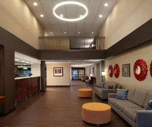 Photo 4 - Hampton Inn Charleston-Southridge