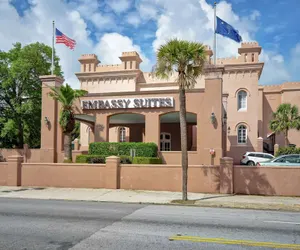 Photo 2 - Embassy Suites by Hilton Charleston Historic District