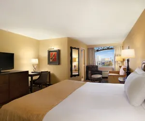 Photo 5 - The Orleans Hotel & Casino