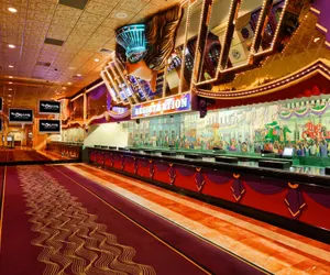 Photo 3 - The Orleans Hotel & Casino