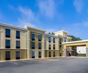 Photo 2 - Comfort Inn Acworth - Kennesaw Northwest