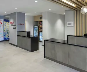 Photo 5 - TownePlace Suites by Marriott Miramar Beach Destin