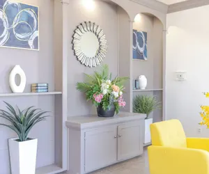 Photo 3 - Brawley Inn