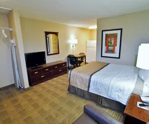 Photo 4 - Extended Stay America Select Suites Nashville Airport