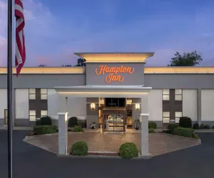 Photo 2 - Hampton Inn Russellville