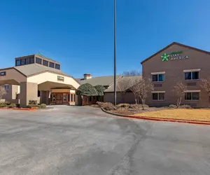 Photo 2 - Extended Stay America Select Suites - Dallas - Richardson