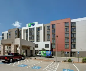 Photo 2 - Holiday Inn Express Hotel & Suites DFW Airport South, an IHG Hotel