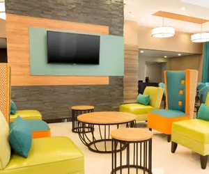 Photo 2 - Heritage Inn Suites San Antonio Airpt, Trademark by Wyndham