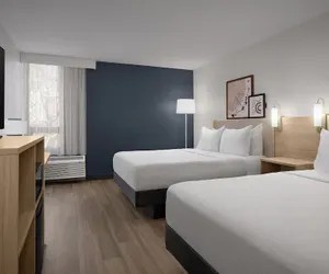 Photo 3 - Spark by Hilton Denver East I 70