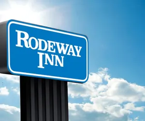 Photo 2 - Rodeway Inn Albuquerque Airport