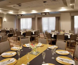 Photo 3 - Courtyard by Marriott Albuquerque